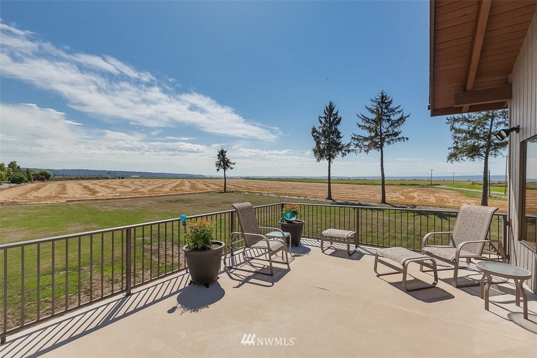 9414 Thomle Road Stanwood, WA 98292 - Photo 11 of 36 Gallery Image 11