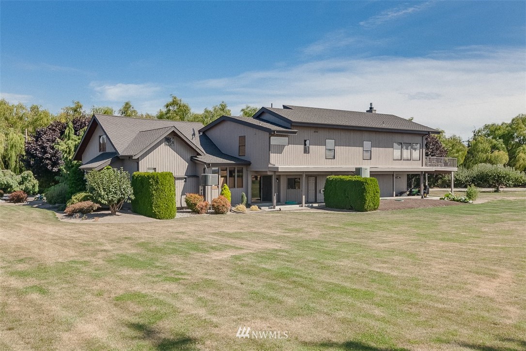 9414 Thomle Road Stanwood, WA 98292 - Photo 6 of 36 Gallery Image 6