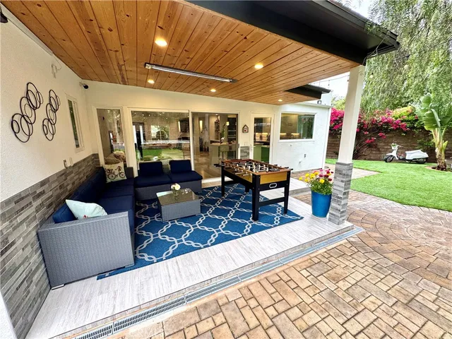 a view of outdoor space yard and patio