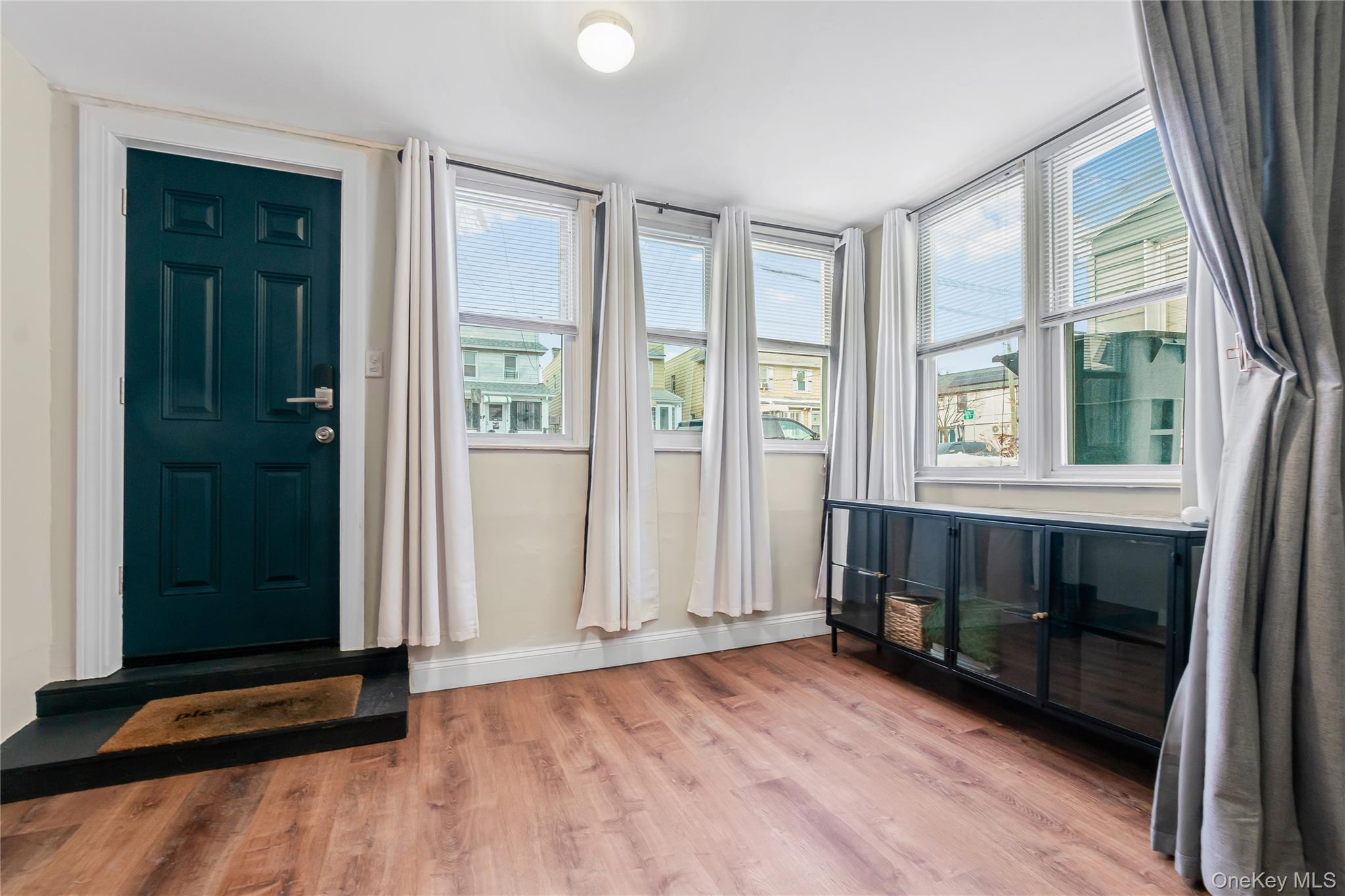 85-14 Sutter Avenue Queens, NY 11417 - Photo 7 of 27