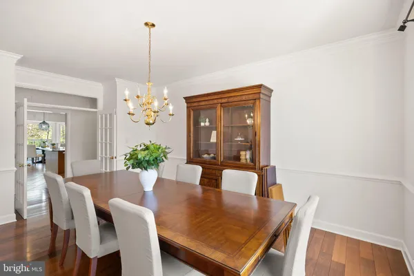 $1,500,000 | 12212 Jonathons Glen Way, Herndon, VA 20170