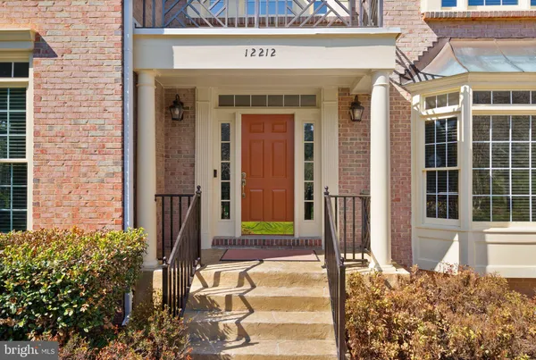 $1,500,000 | 12212 Jonathons Glen Way, Herndon, VA 20170