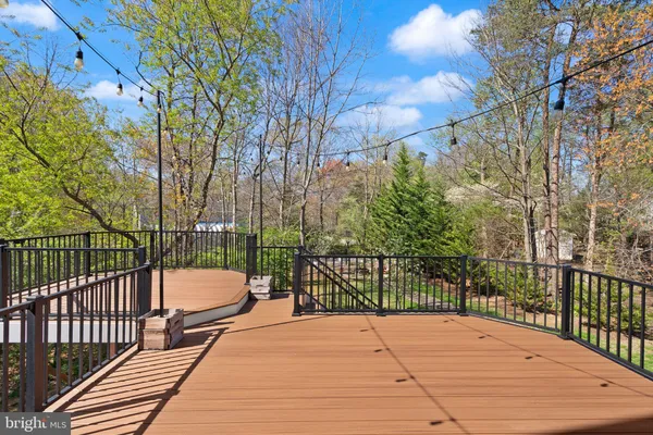 $1,500,000 | 12212 Jonathons Glen Way, Herndon, VA 20170