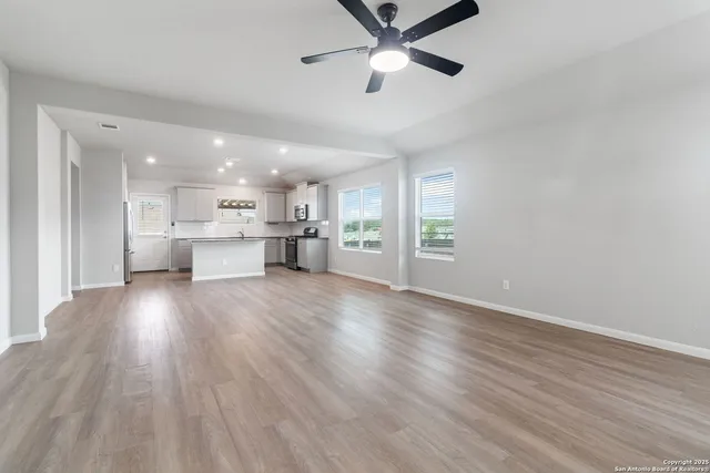 $2,200 | 31543 Meander Lane, Bulverde, TX 78163