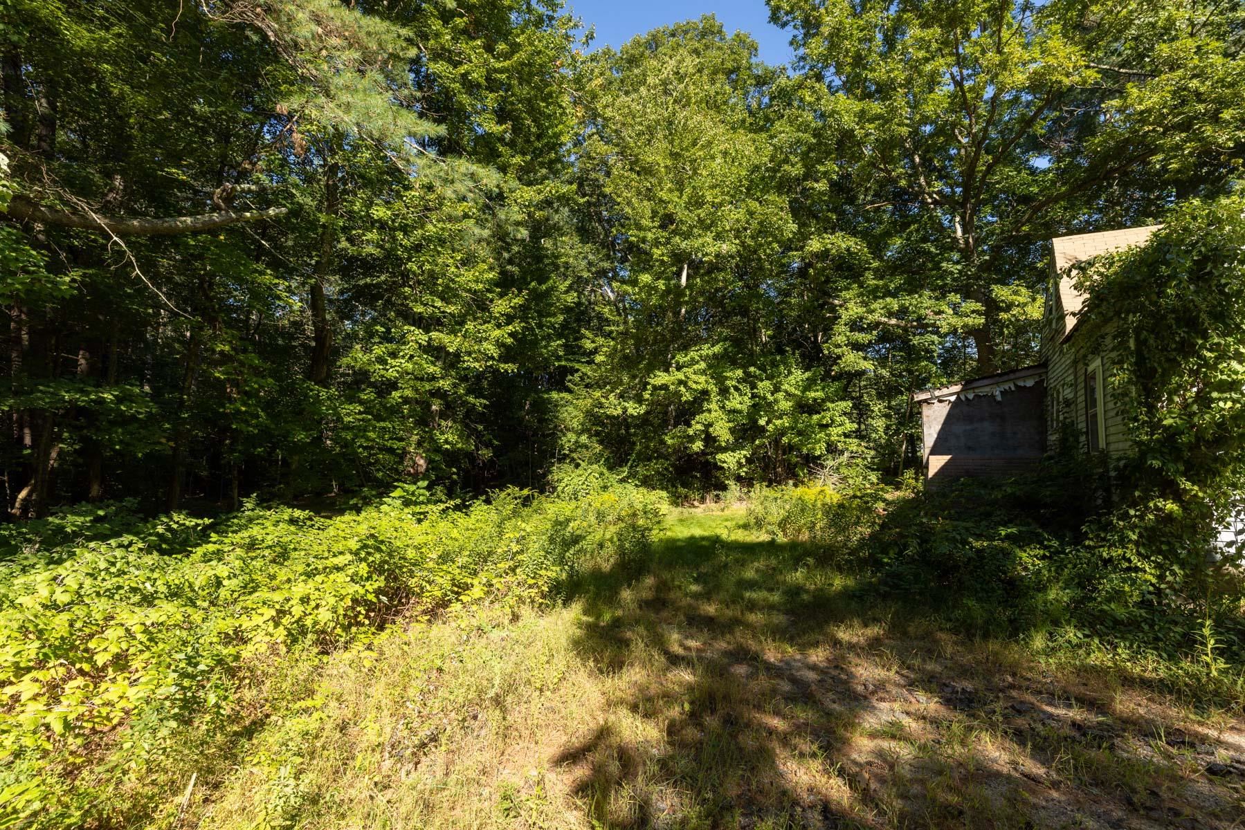 37 Depot Road Epping, NH 03042 - Photo 25 of 28