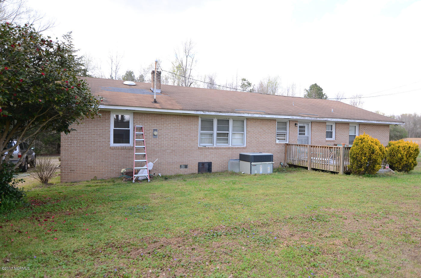 7200 Bartee Bridge Road Stantonsburg, NC 27883 - Photo 14 of 14 20 Back View