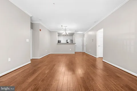$525,000 | 5108 Donovan Drive, Unit 108, Alexandria, VA 22304