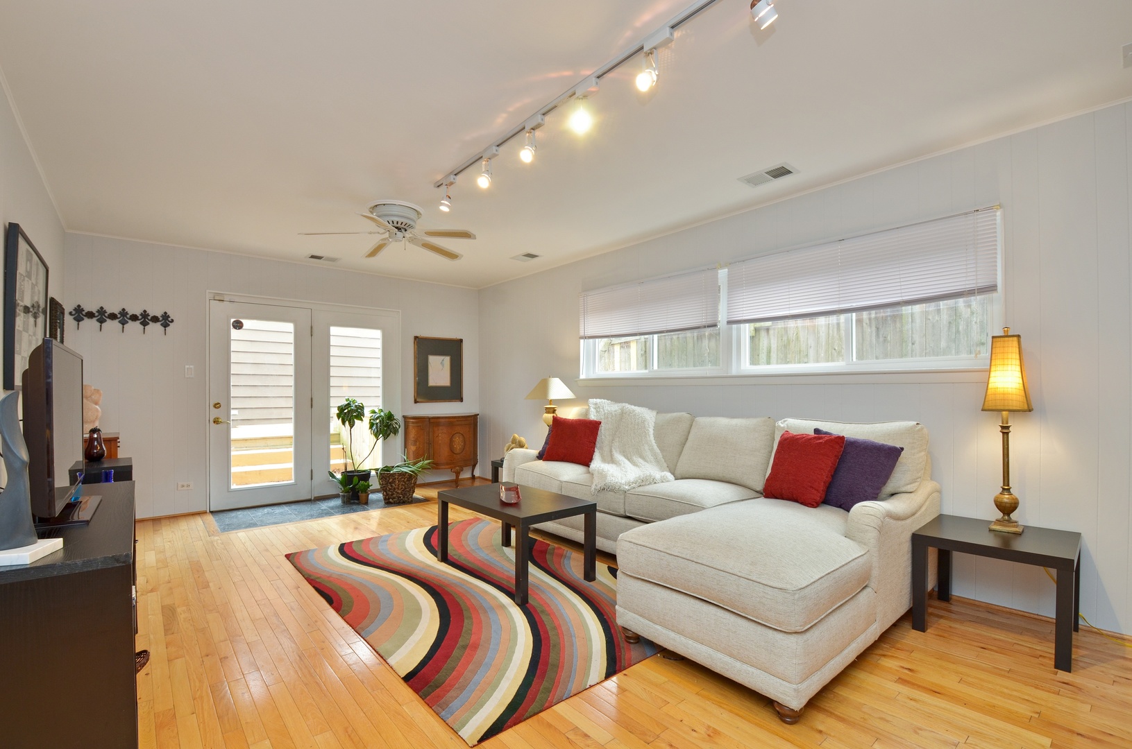 781 Green Bay Road Highland Park, IL 60035 - Photo 5 of 15