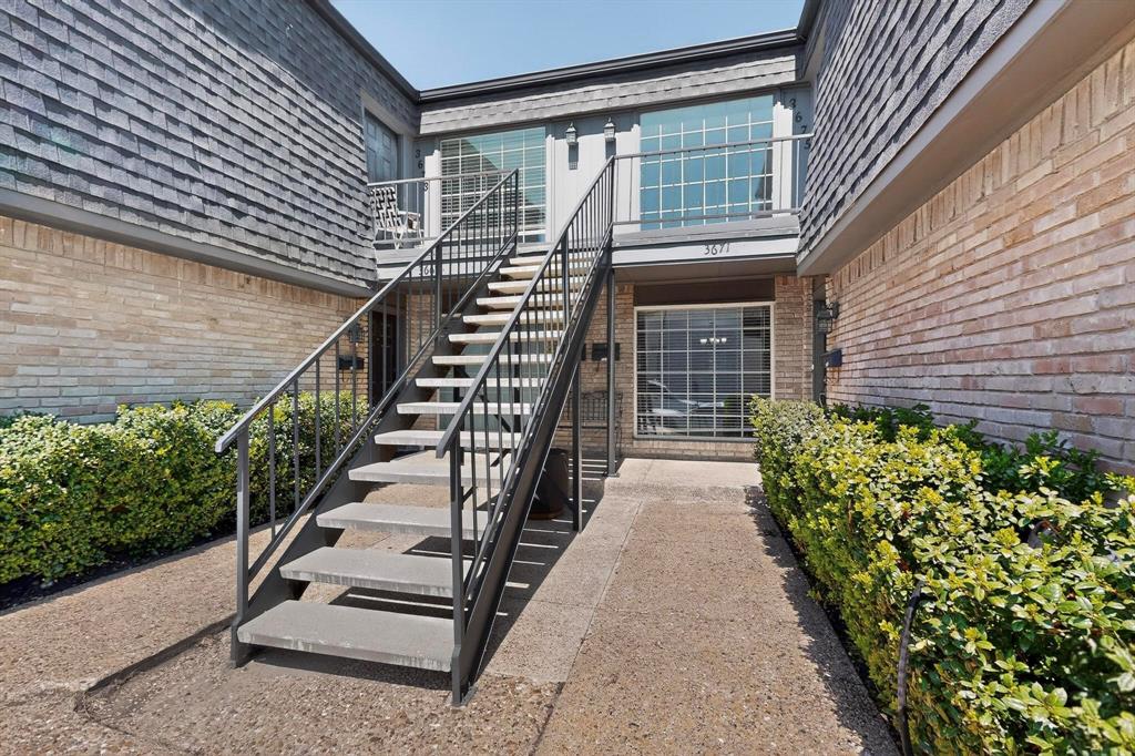 3675 Rickshaw Drive, Unit 3671 Dallas, TX 75229 - Photo 3 of 32
