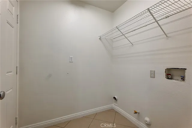 $2,900 | 45327 Elm Avenue, Lancaster, CA 93534