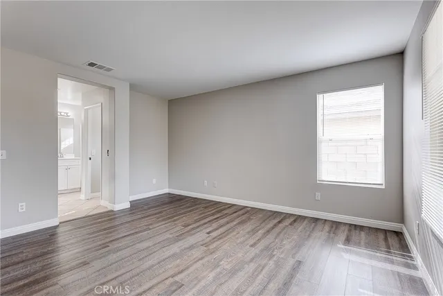 $2,900 | 45327 Elm Avenue, Lancaster, CA 93534