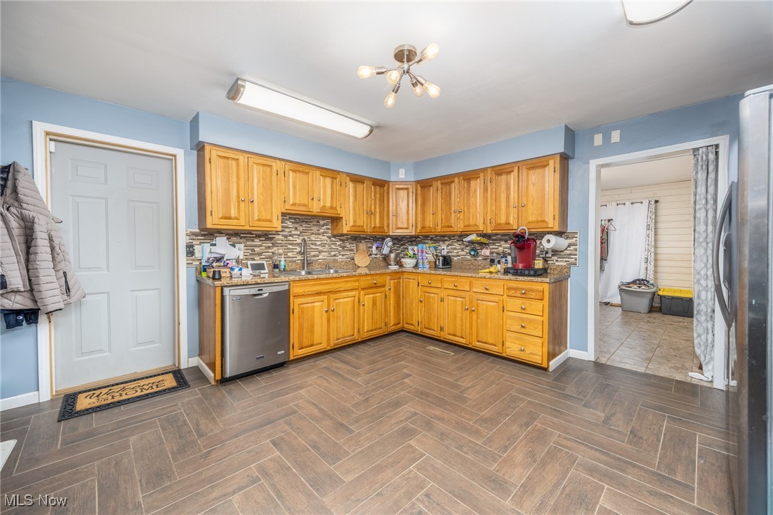 435 Croston Road Stockport, OH 43787 - Photo 13 of 48
