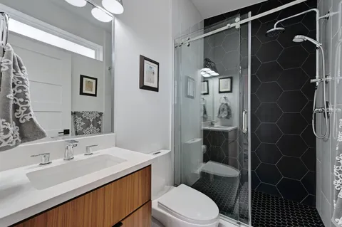 $625,000 | 201 Tillery Square, Unit 2, Austin, TX 78702