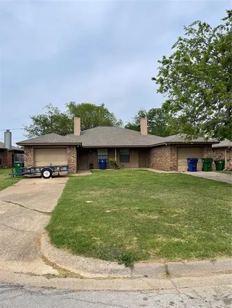 $340,000 | 1428 Briar Circle, Crowley, TX 76036
