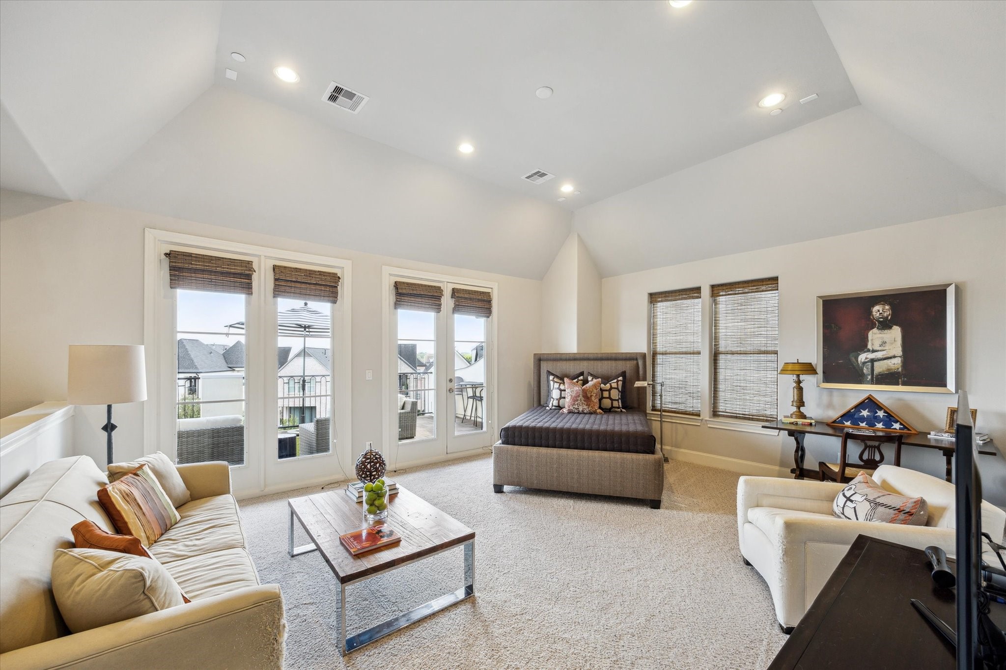 9634 Kings Cross Station Houston, TX 77045 - Photo 15 of 24 a living room with furniture and a large window
