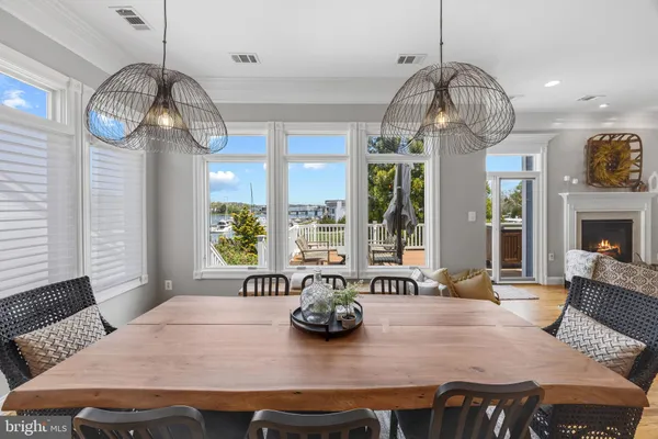 $2,495,000 | 219 Lockwood Court, Annapolis, MD 21403