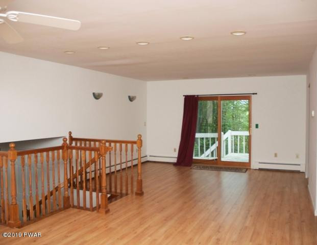 41 Holly Forest Road Mount Pocono, PA 18344 - Photo 5 of 36