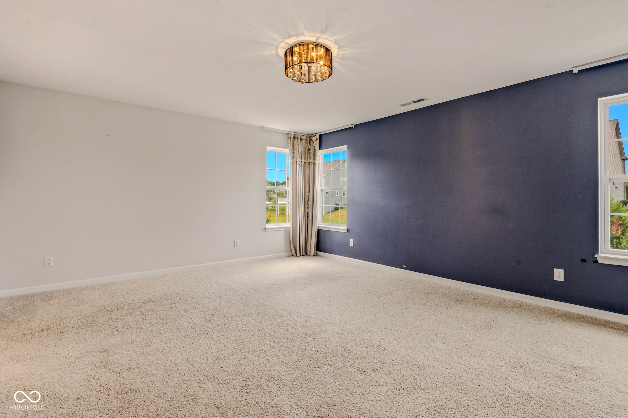 7048 Stoney Ridge Drive Columbus, IN 47201 - Photo 37 of 52 Gallery Image 37