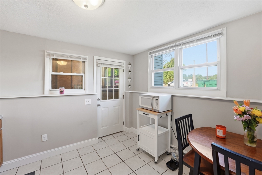 445 Old Field Road Chicopee, MA 01013 - Photo 24 of 39