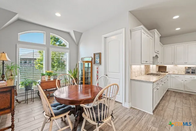 $679,999 | 618 Coral Berry, New Braunfels, TX 78132