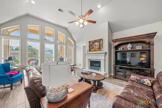 $679,999 | 618 Coral Berry, New Braunfels, TX 78132