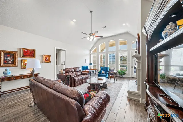 $679,999 | 618 Coral Berry, New Braunfels, TX 78132