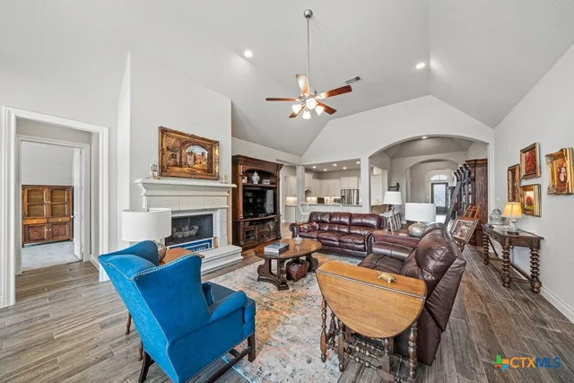 $679,999 | 618 Coral Berry, New Braunfels, TX 78132