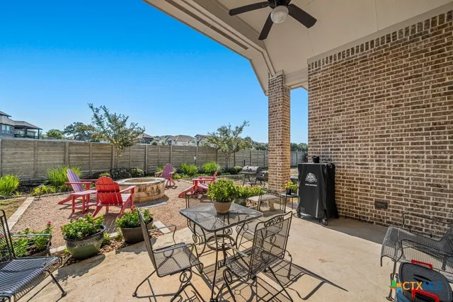 $679,999 | 618 Coral Berry, New Braunfels, TX 78132