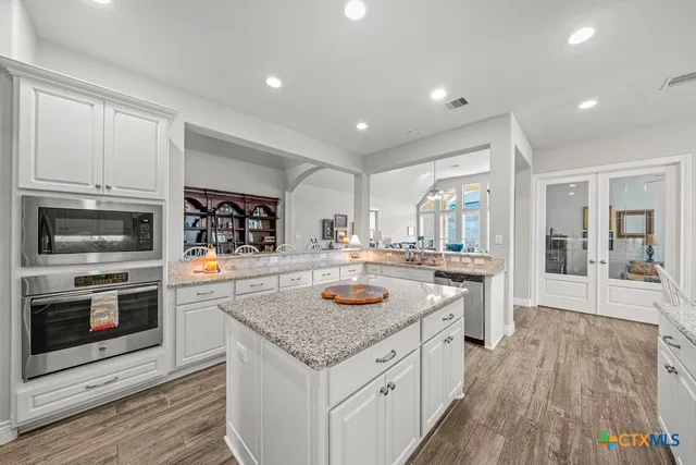 $679,999 | 618 Coral Berry, New Braunfels, TX 78132