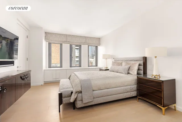 $3,050,000 | 200 East 62nd Street, Unit 22A | Lenox Hill
