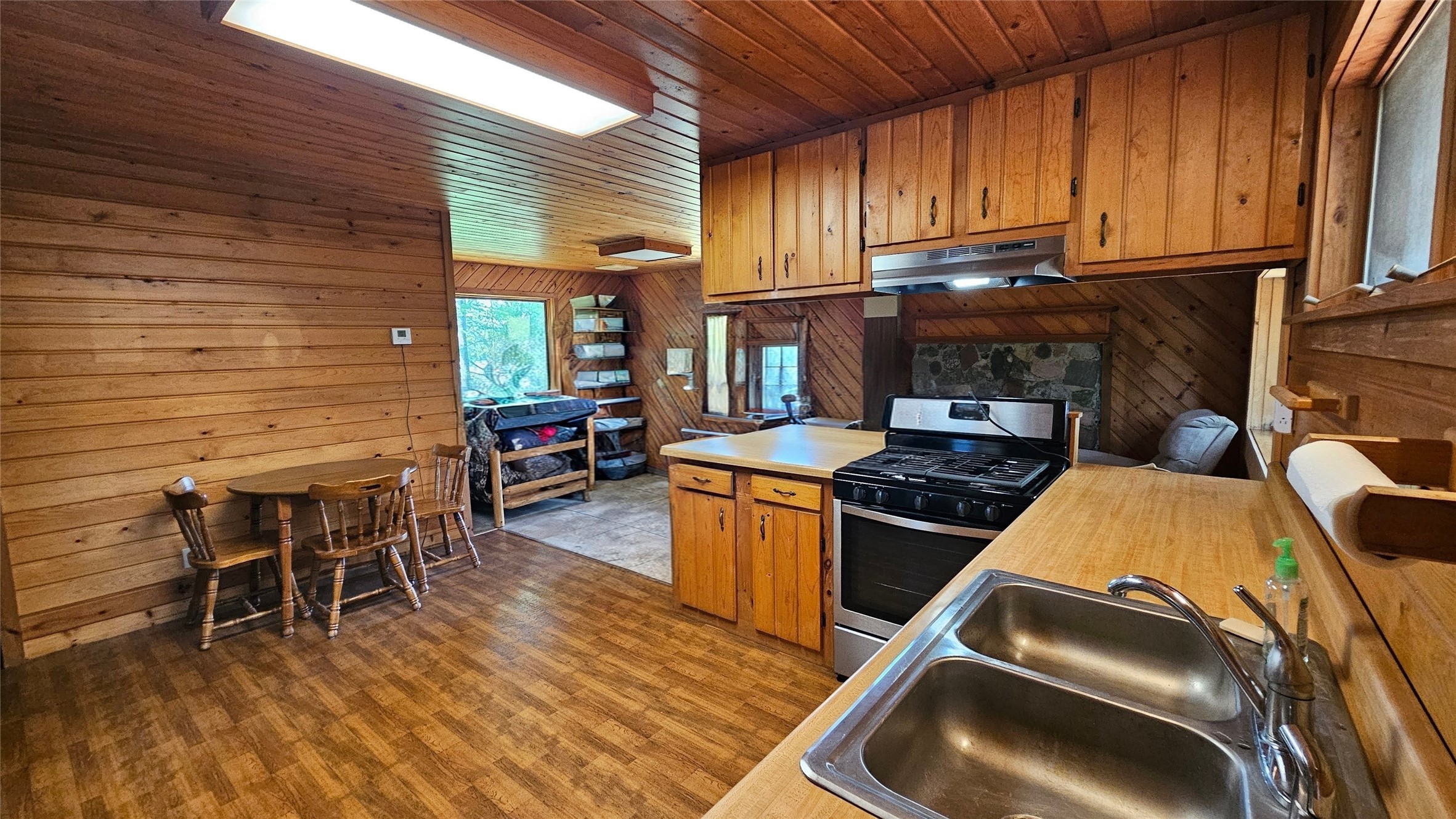 3555 North Birch Lane Radisson, WI 54867 - Photo 6 of 38