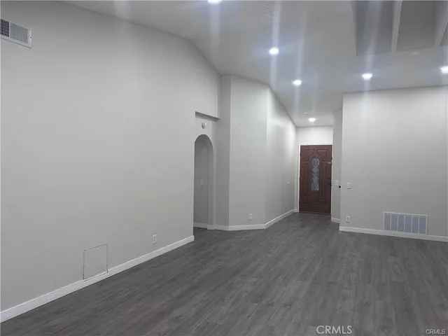 $3,000 | 44026 Fine Street, Lancaster, CA 93536