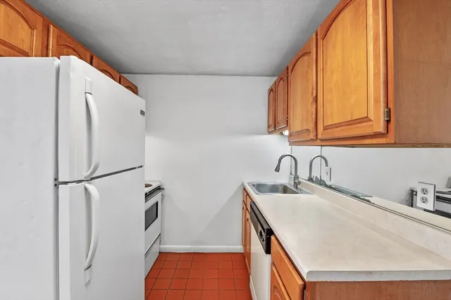 $199,000 | 14 Leonard Road, Unit 14, Boxborough, MA 01719