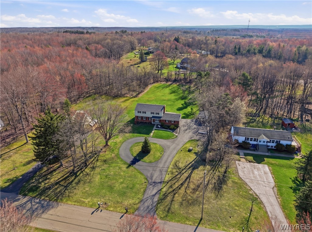 7033 Derby Road Evans, NY 14047 - Photo 2 of 46