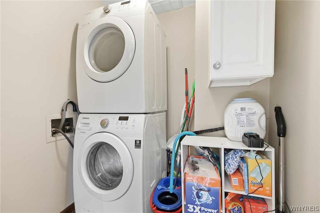 7033 Derby Road Evans, NY 14047 - Photo 21 of 46