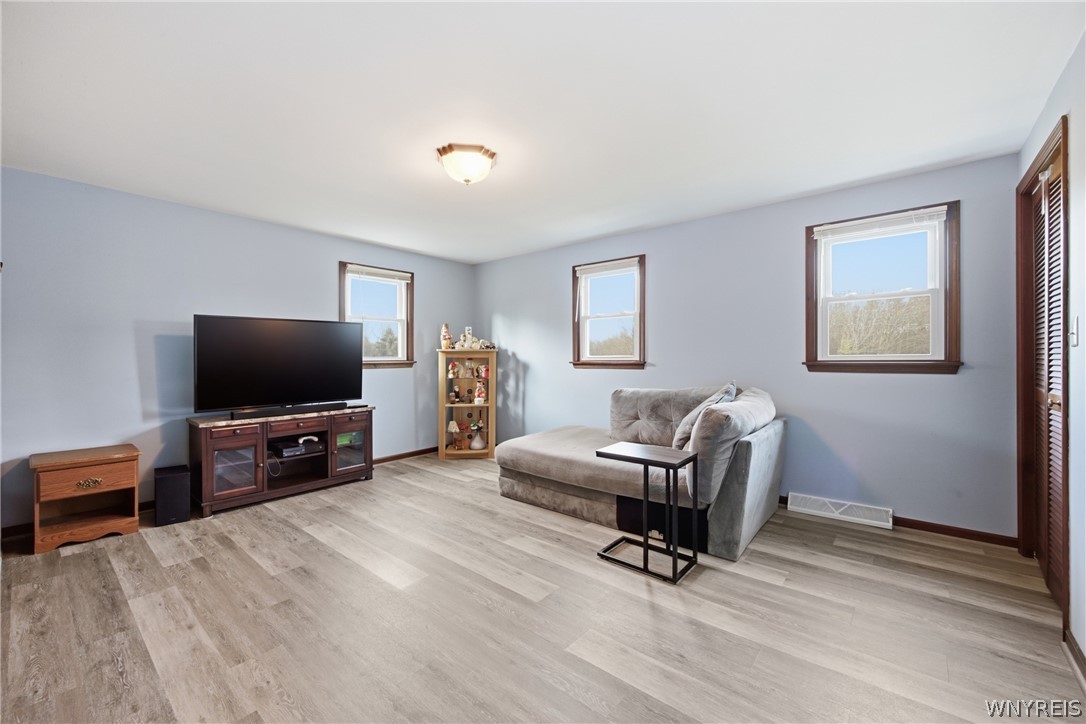 7033 Derby Road Evans, NY 14047 - Photo 26 of 46