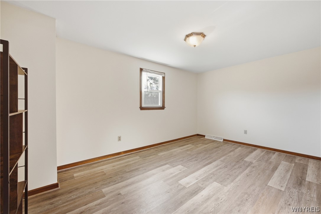 7033 Derby Road Evans, NY 14047 - Photo 29 of 46