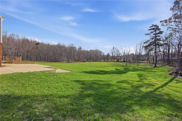 $450,000 | 7033 Derby Road, Evans, NY 14047