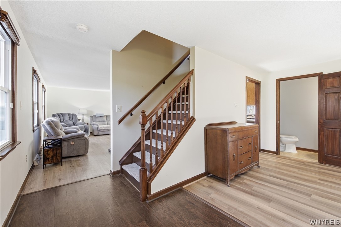 7033 Derby Road Evans, NY 14047 - Photo 6 of 46