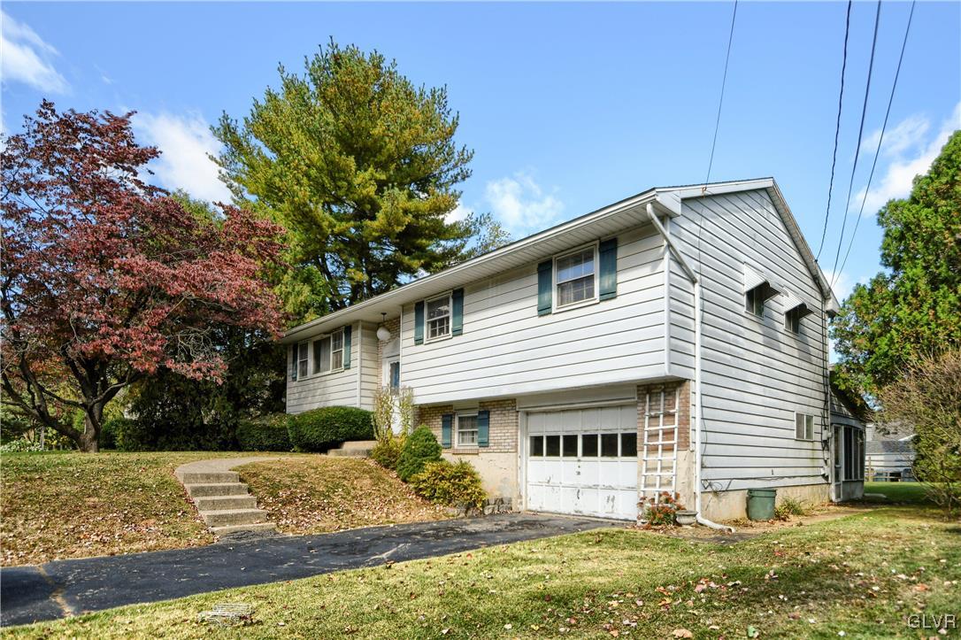 3221 Nazareth Road Easton, PA 18045 - Photo 3 of 22 Gallery Image 3