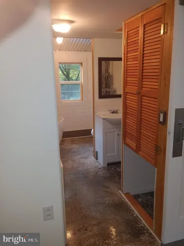 $180,000 | 2451 Log Cabin Road, York, PA 17408