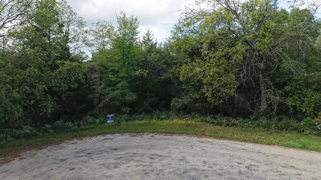 $9,900 | 9 West Aspen Court, Galena, IL 61036