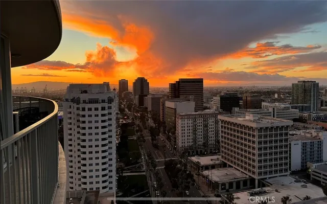 $750,000 | 700 East Ocean Boulevard, Unit 3003, Long Beach, CA 90802