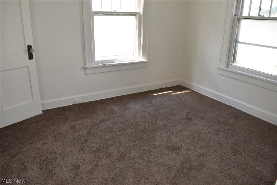 211 Exeter Avenue Southwest Canton, OH 44710 - Photo 11 of 19