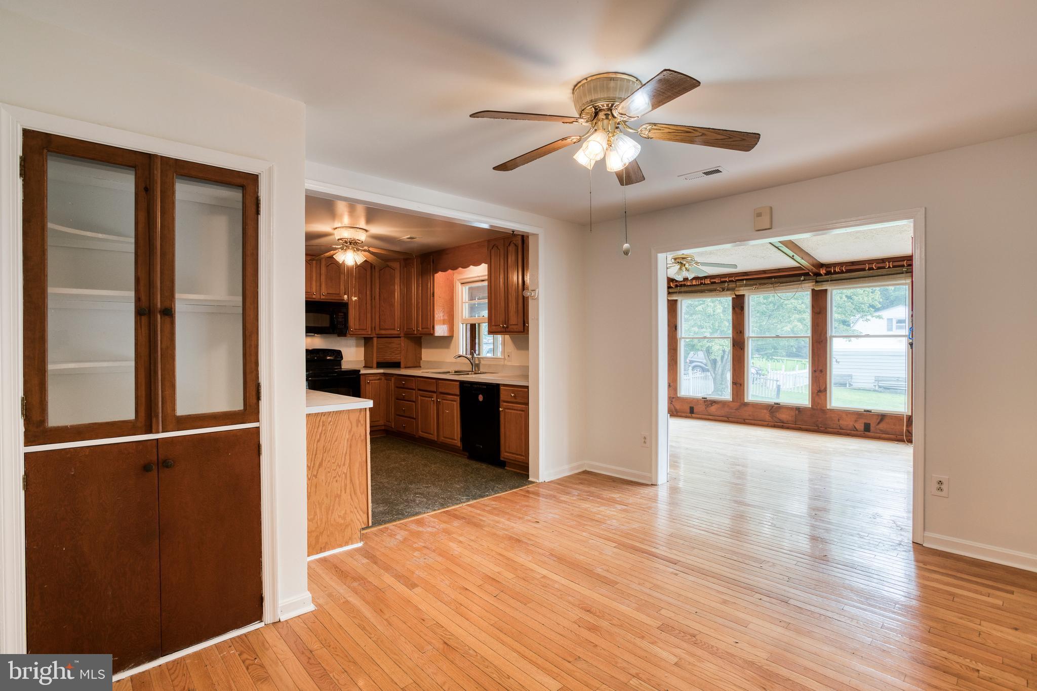 13391 Sillamon Road Goldvein, VA 22720 - Photo 10 of 48 Gallery Image 10