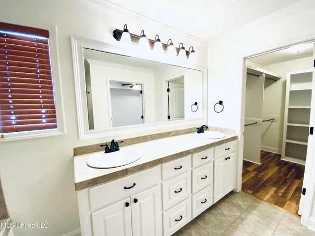 $278,000 | 514 Glensview Drive, Brandon, MS 39047