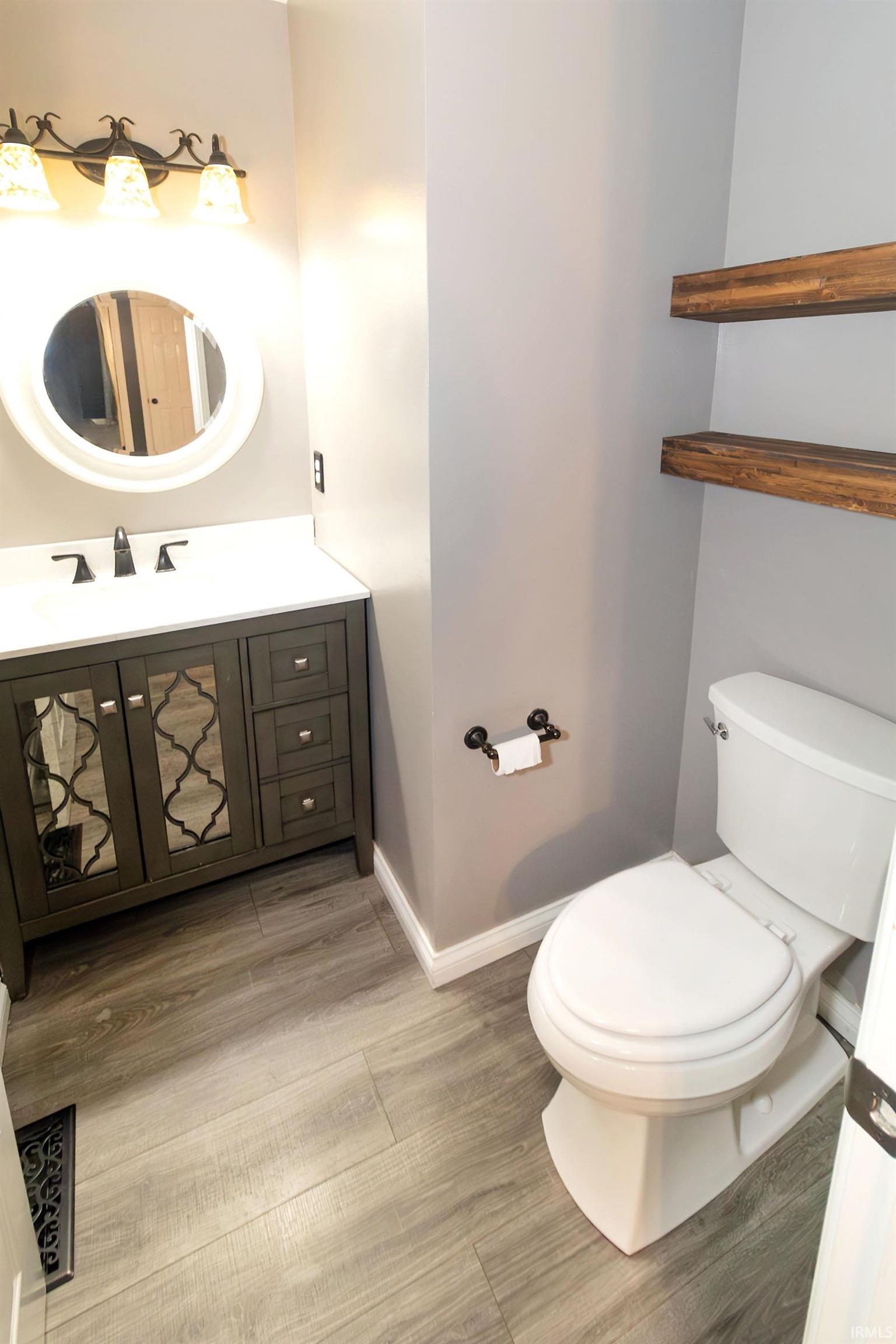 5689 Sharon Road Newburgh, IN 47630 - Photo 8 of 36