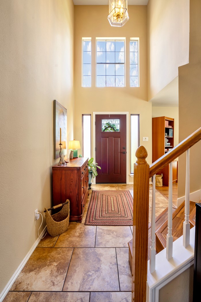 412 Derby Lane Georgetown, TX 78626 - Photo 3 of 37 a view of an entryway with a workspace