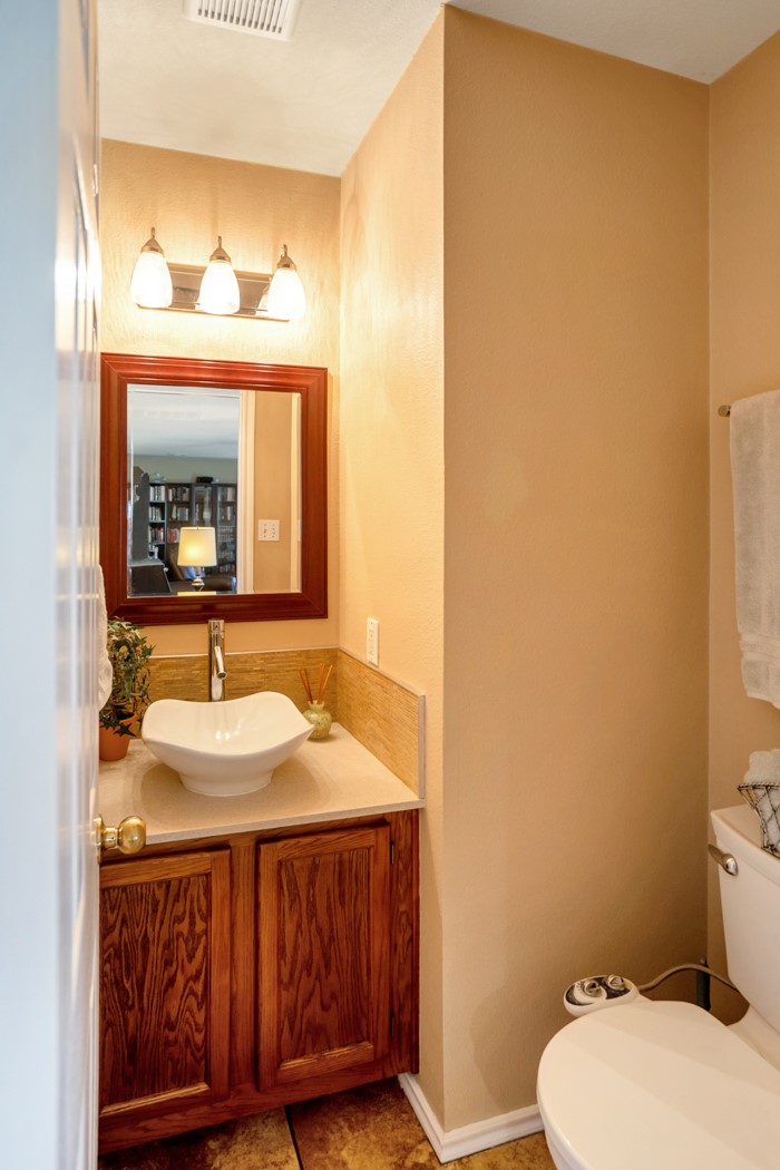 412 Derby Lane Georgetown, TX 78626 - Photo 9 of 37 a bathroom with a sink and a mirror