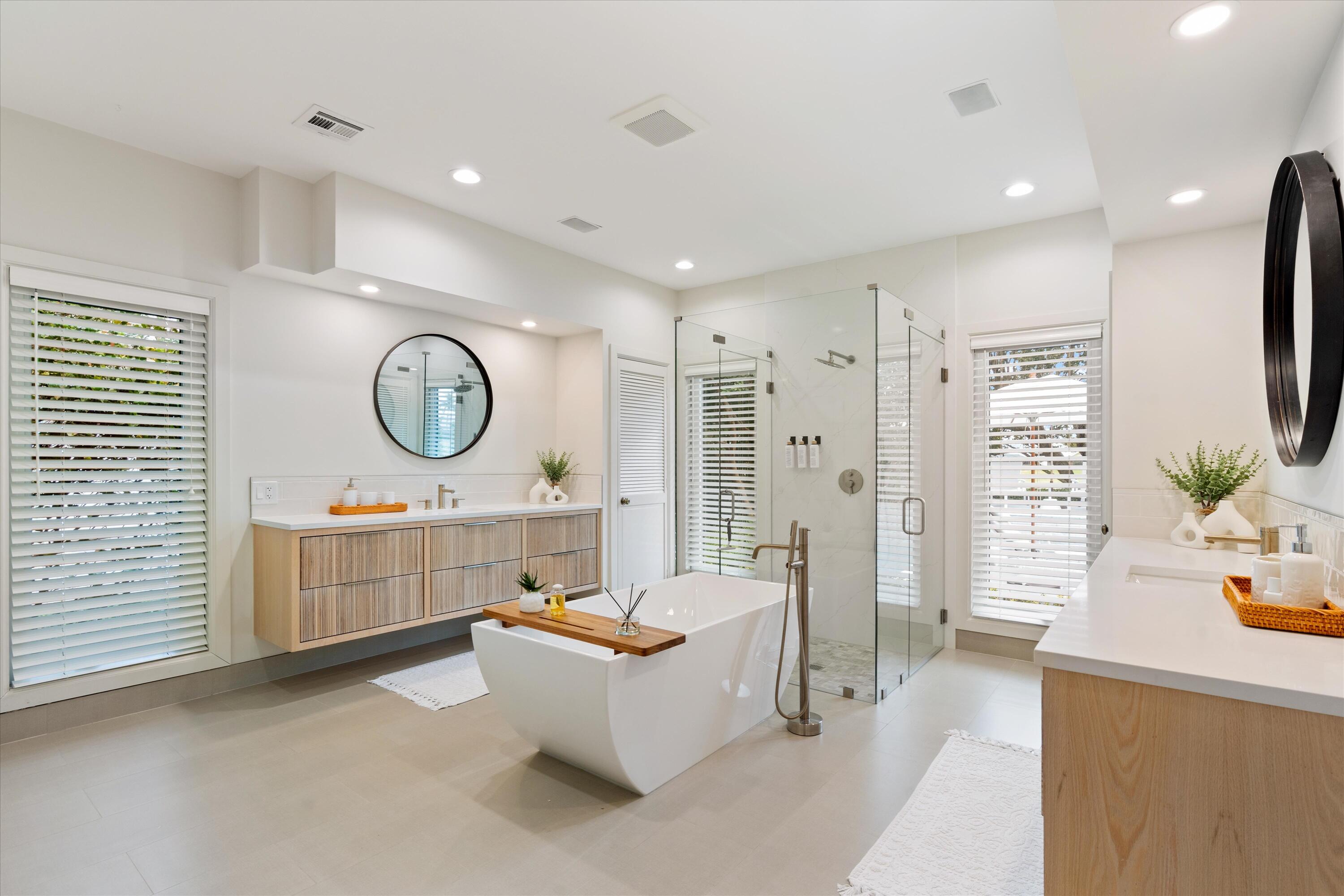 121 Turnberry Drive Atlantis, FL 33462 - Photo 21 of 47 a very nice looking room with a large window